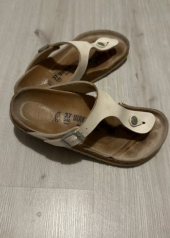 Birkenstock Beyaz Tokalı Kadın Terlik