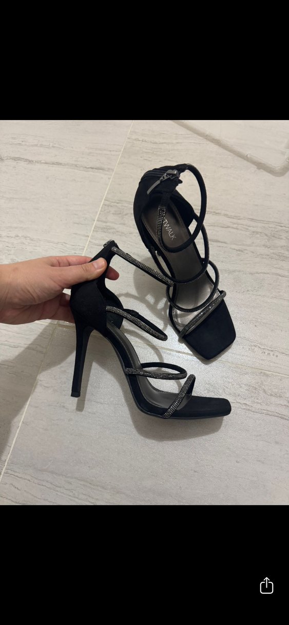 Siyah Kemerli Stiletto Kadın Topuklu - Görsel 2