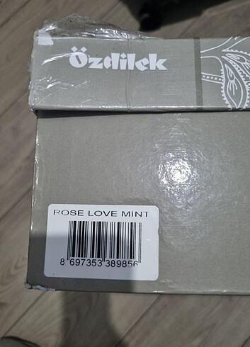 Beden yeşil Renk ÖZDİLEK ÇİFT KİŞİLİK YATAK ÖRTÜSÜ SETİ