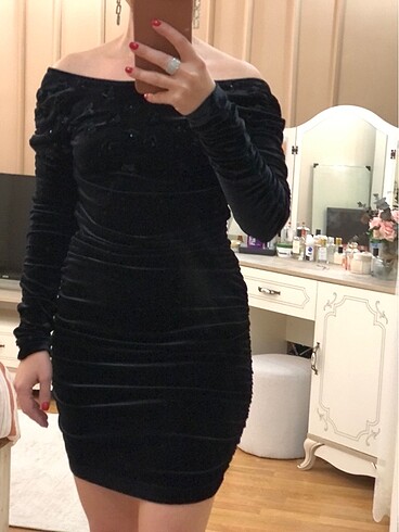 Kadife kısa davet elbisesi - Görsel 6