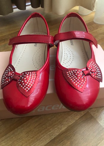 Kız Çocuk Kırmızı Parlak Tokalı Babet - Görsel 4