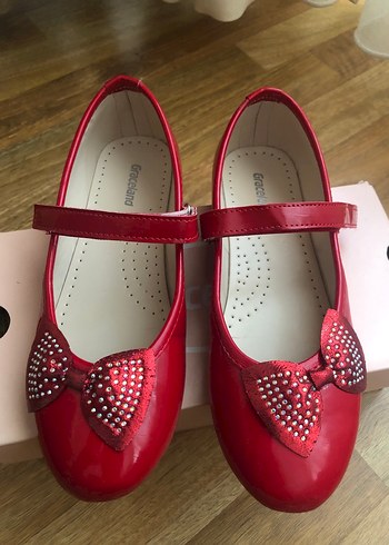 Kız Çocuk Kırmızı Parlak Tokalı Babet - Görsel 6