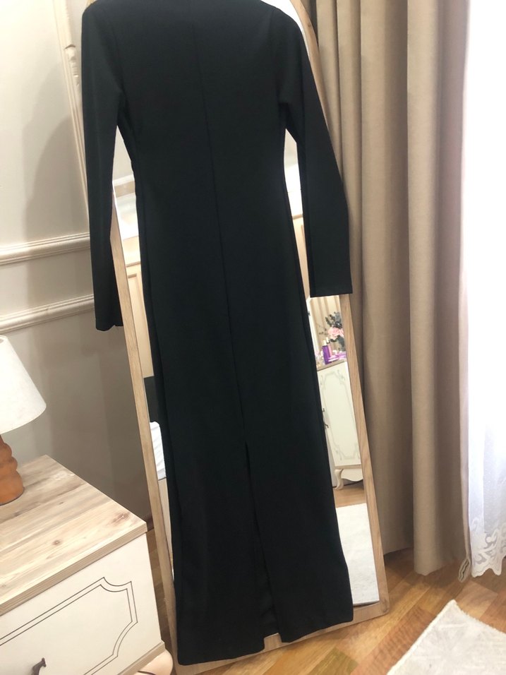 Düğmeli Siyah Uzun Kadın Elbise - Görsel 3