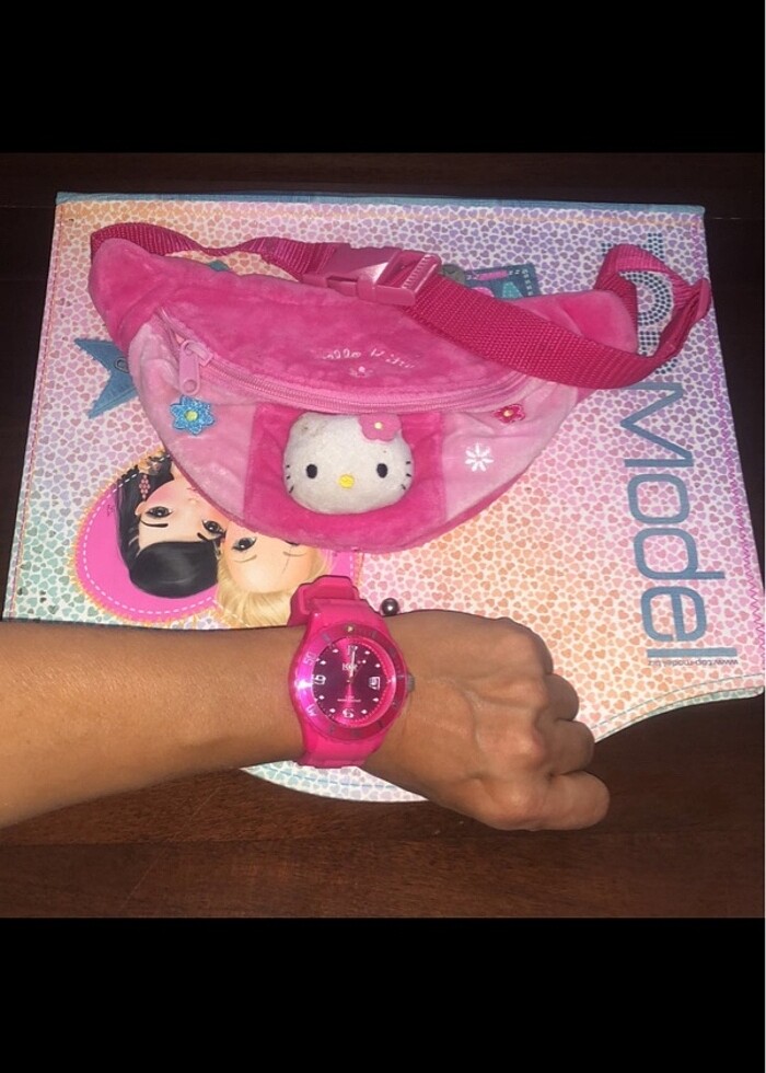 Dörtlü set saat klasör  hello kitty bel çantası - Görsel 3