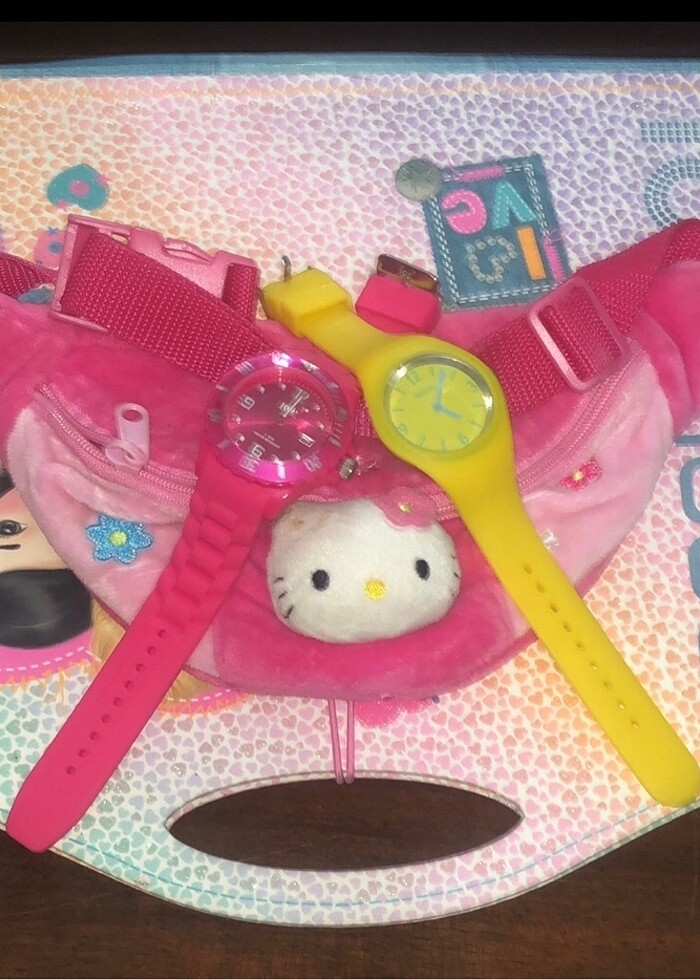 Dörtlü set saat klasör  hello kitty bel çantası - Görsel 2