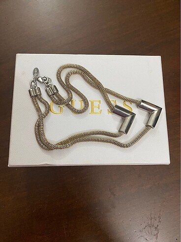 Guess orjinal kolye