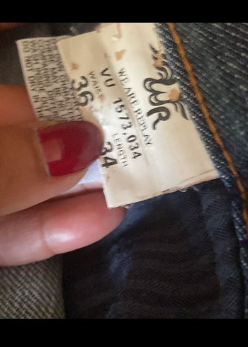 36 Beden mavi Renk Replay orjinal pantolon