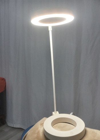 Diğer Beyaz LED Halka Masa Lambası