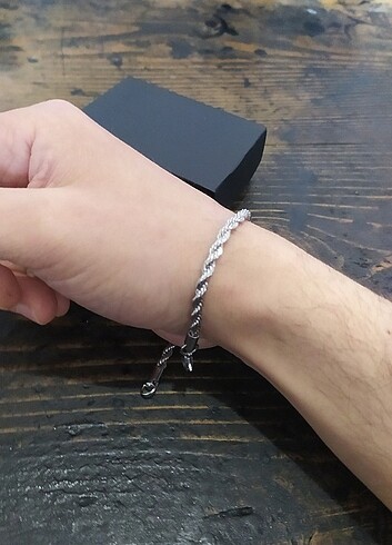 Beden beyaz Renk #MODA #ÇELİK #ERKEK #BİLEKLİK