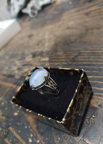 Klasik Elegan Beyaz Bohem Yüzük - Görsel 3