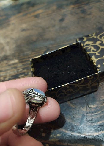 Klasik Elegan Beyaz Bohem Yüzük - Görsel 4