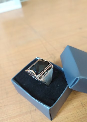 Parlak Siyah Taşlı Erkek Yüzük - Görsel 2