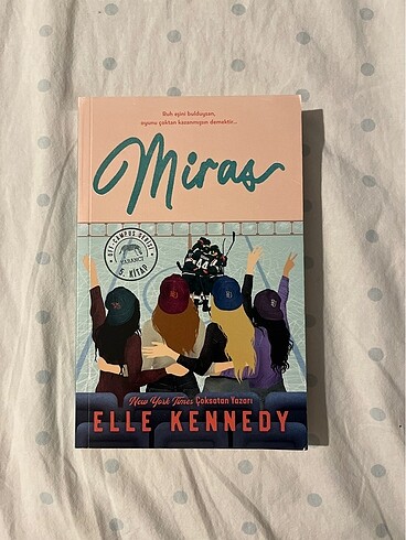 Elle Kennedy - Miras