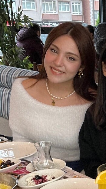 Kayık yaka kazak
