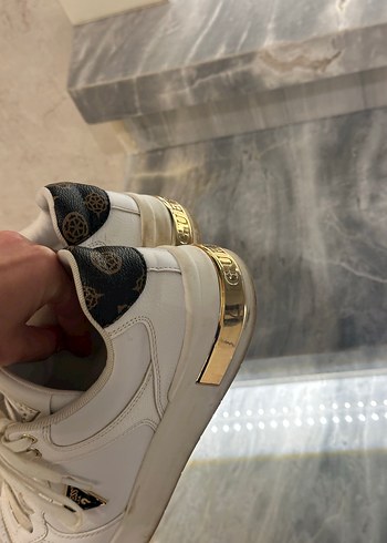 Beyaz Guess Platform Spor Ayakkabı - Görsel 4