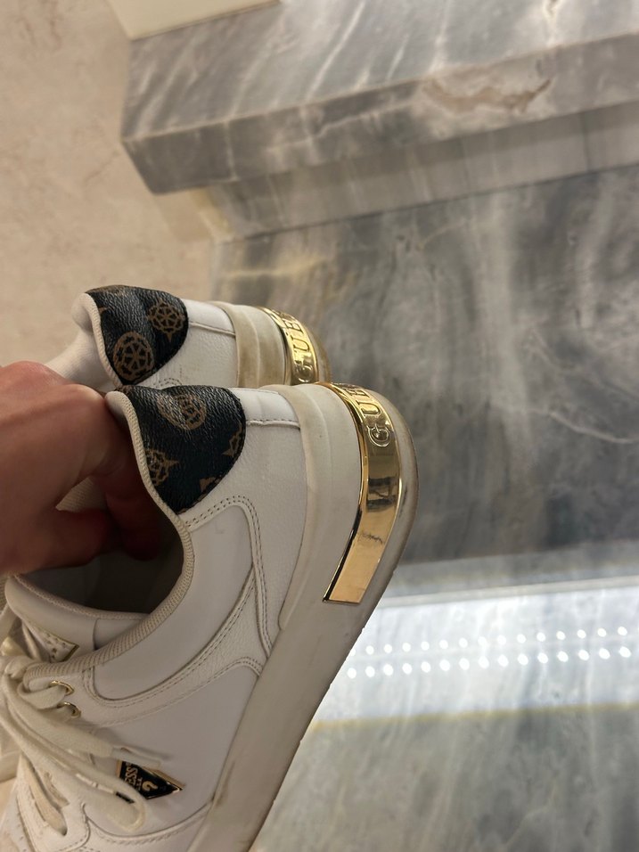 Beyaz Guess Platform Spor Ayakkabı - Görsel 4