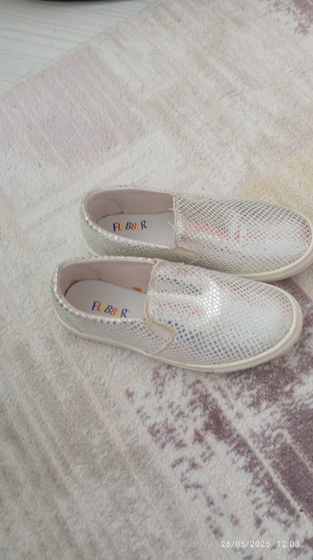 Kız Çocuk Gri Yılan Desenli Cırt Cırtlı Loafer - Görsel 3