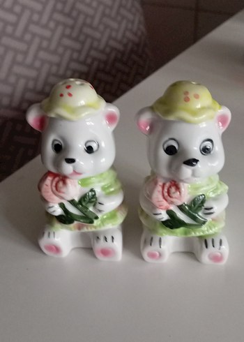 Çiçekli Beyaz Ayıcık Biblo Seti tuzluk - Görsel 3