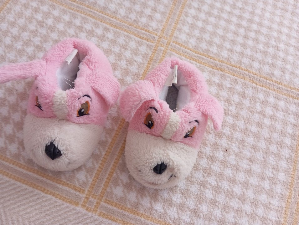 Kızlar için Pembe Peluş Ev Terliği - Görsel 3