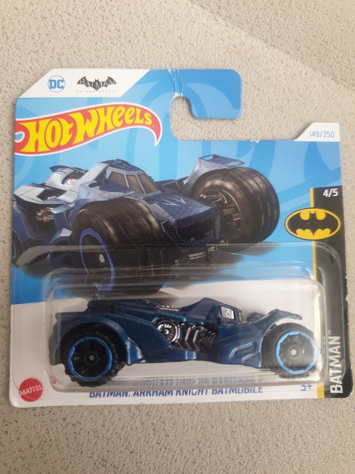 Hot Wheels Batman Arkham Knight Batmobile Oyuncak Araba - Görsel 2