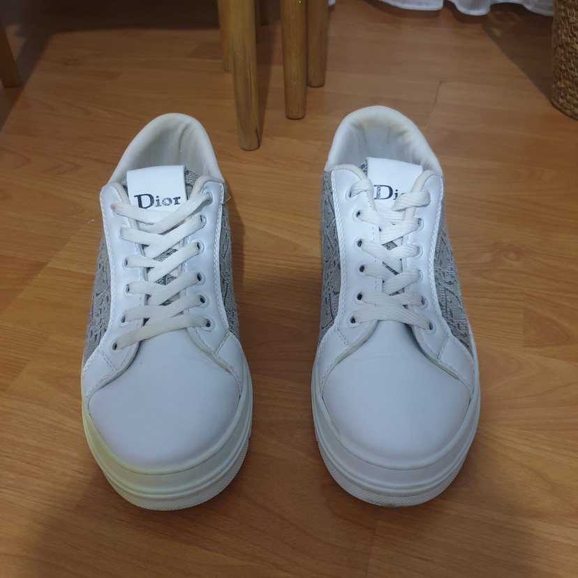 Beyaz Gri Yılan Desenli orijinal dior marka - Görsel 2