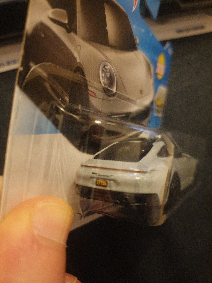 Hot Wheels Gri Porsche 911 Carrera T Oyuncak Araba - Görsel 3