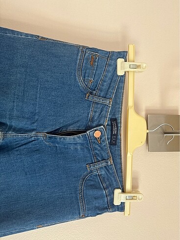 Zara Zara Jean