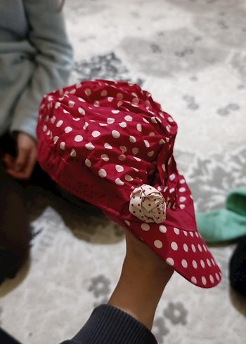 Puantiyeli Pembe Fırfırlı Çocuk Şapkası - Görsel 2