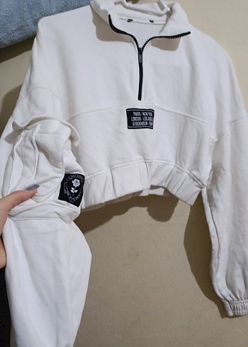 Gri Baskılı Beyaz Yarım Fermuarlı Sweatshirt - Görsel 2