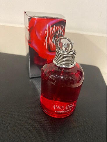 Cacharel amor amor