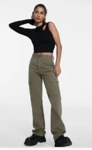 Stradivarius straight fit kargo pantolon