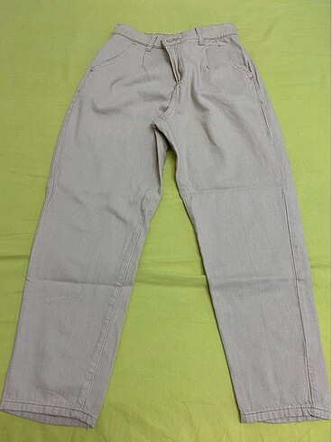 Bej pantolon