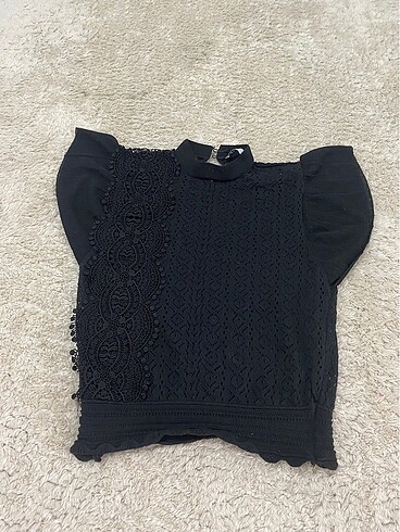 zara dantelli bluz