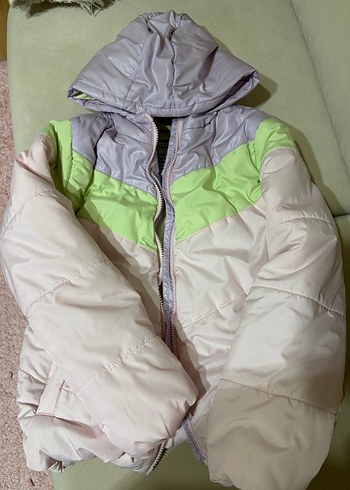 Kadın Pastel Renkli Kapüşonlu Kışlık Mont - Görsel 3