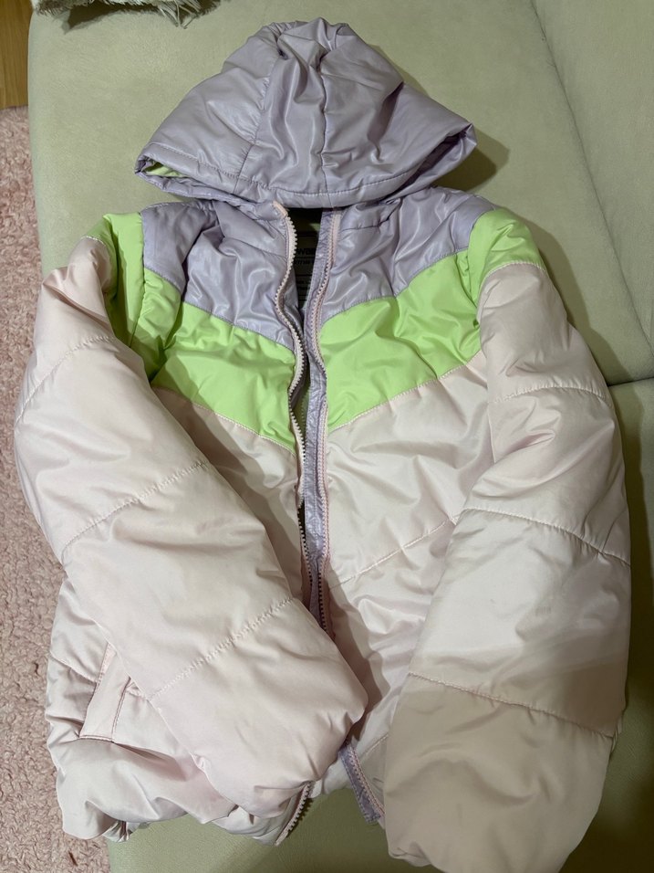 Kadın Pastel Renkli Kapüşonlu Kışlık Mont - Görsel 3