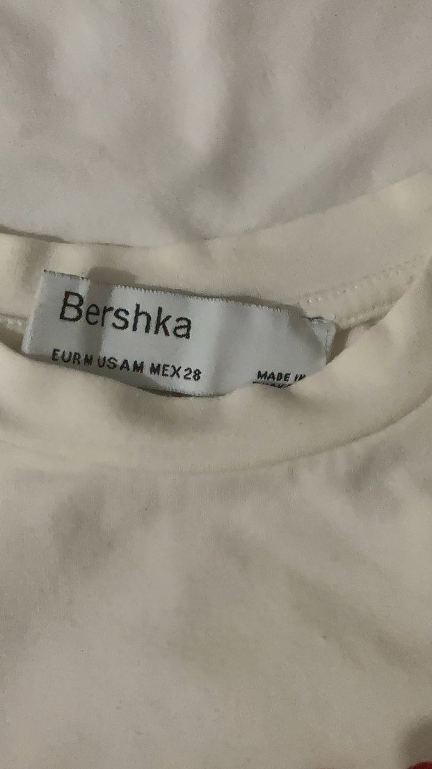 Bershka Beyaz Baskılı Kadın Tişört - Görsel 2