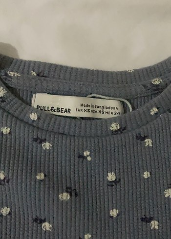 Çiçekli Crop - Görsel 2