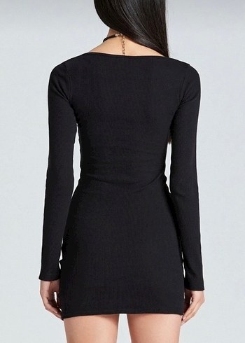 Siyah Büzgülü Mini Elbise - Görsel 5