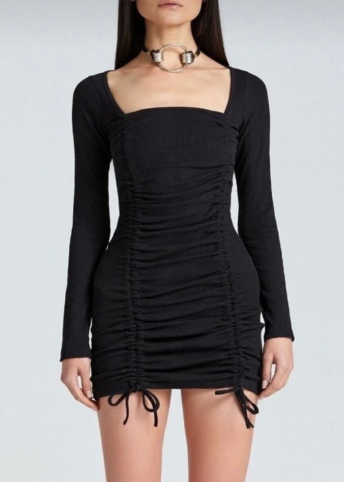 Siyah Büzgülü Mini Elbise - Görsel 4