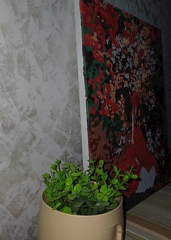 Kırmızı Elbiseli Kadın Temalı Tablo - Görsel 3