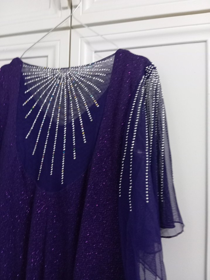 Parlak Mor V Yakalı Uzun Kadın Abiye Elbise - Görsel 3