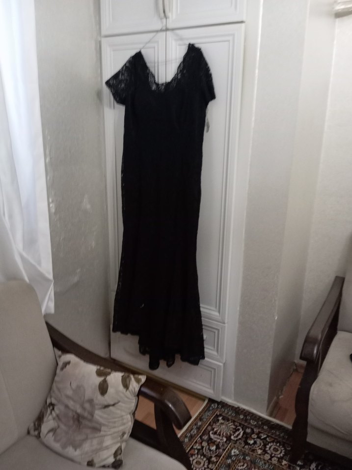 Dantelli Siyah Midi Gotik Elbise - Görsel 4