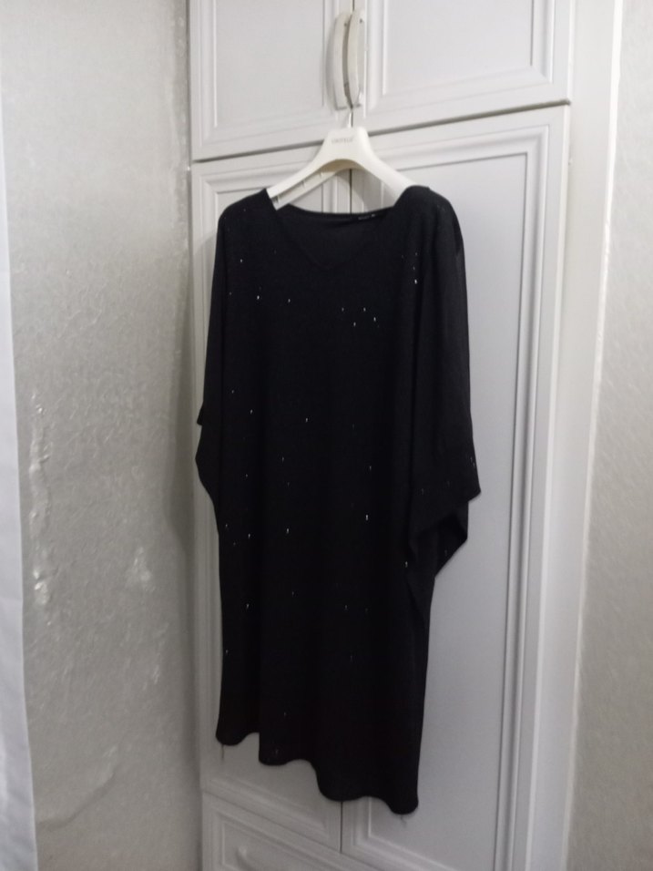 Siyah Uzun Kollu V Yaka Salaş Elbise - Görsel 4