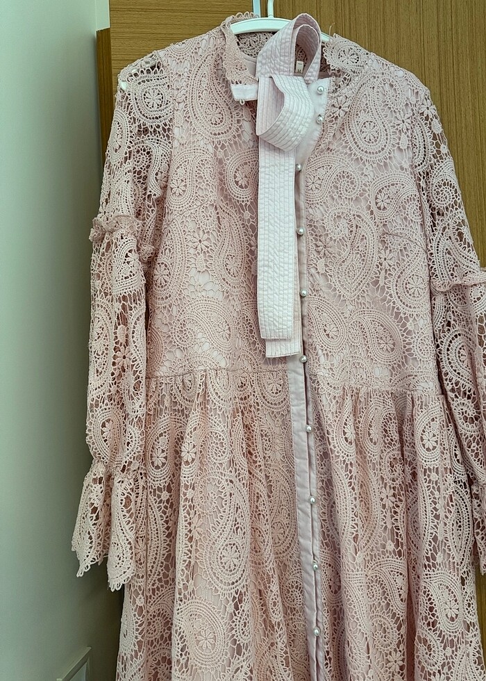 Bir kere giydim kızımın mevludunde. Yeni gibi - Görsel 4