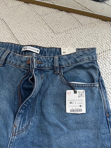 Zara Zara mom jean