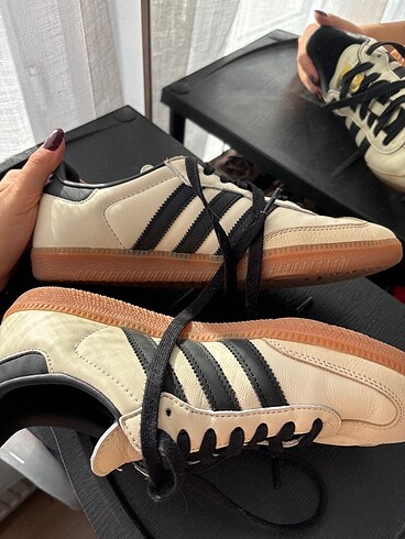 41 Beden Adidas Samba OG w