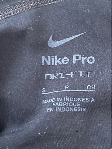 s Beden Nike tayt