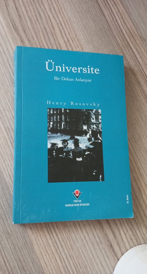 Üniversite - Bir Dekan Anlatıyor - Görsel 2