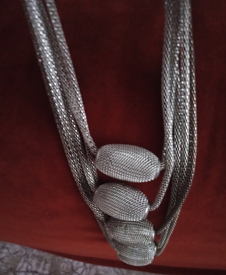 Gri Yılan Desenli Zincir Detaylı Uzun Kadın Kolye - Görsel 2