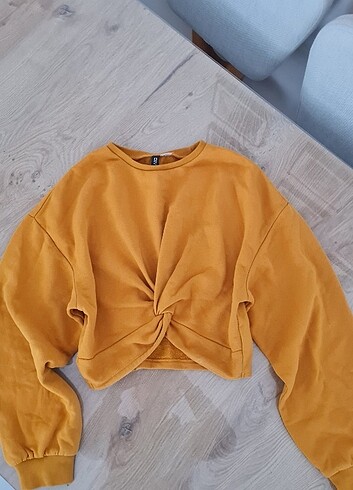 H&m Crop Sweatshirt 